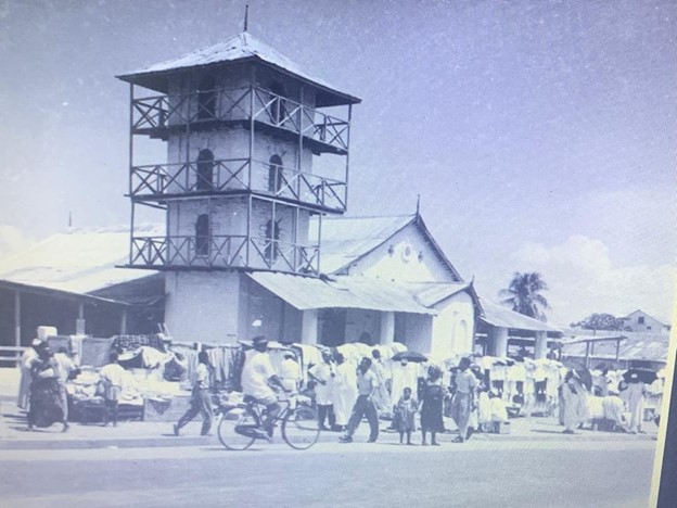 the-central-mosque-in accra